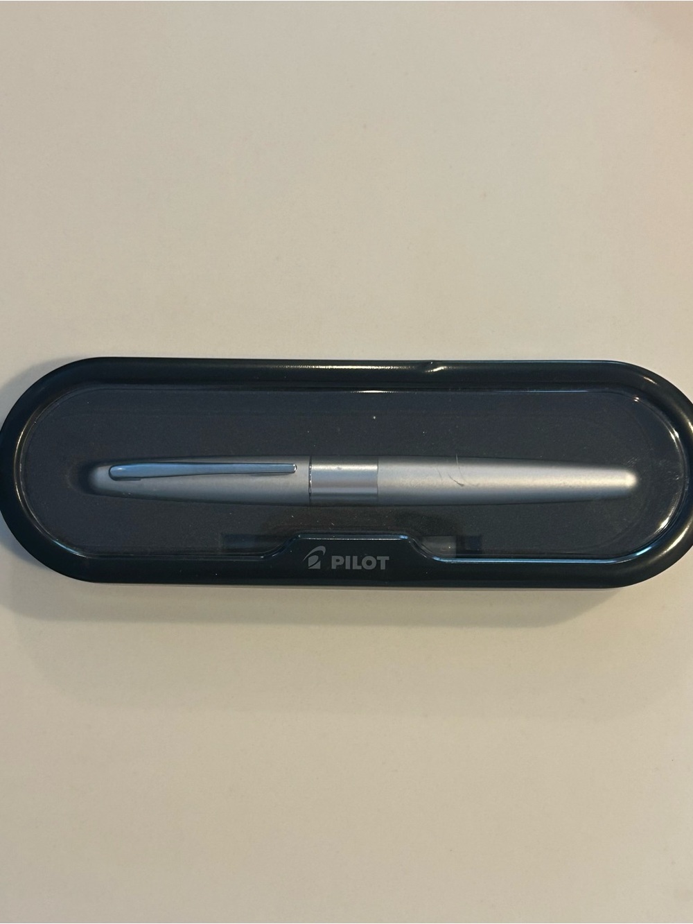 New Fountain Pilot Pen with Clear-Top Travel Case - Picture 5 of 8